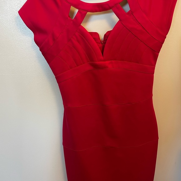 Guess Cutout Bodycon “Blare” True Red Cocktail Sexy Dress - Picture 5 of 6